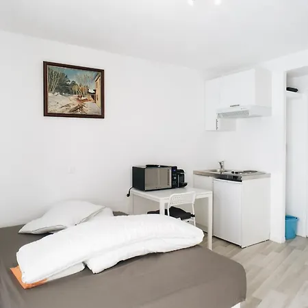 Charming In The Heart Of The 15th